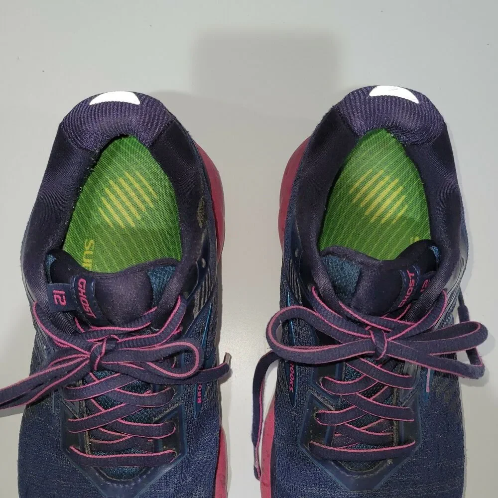 Brooks Ghost 12 Womens Running Shoes Size 8 Navy Blue Pink 1203051B414